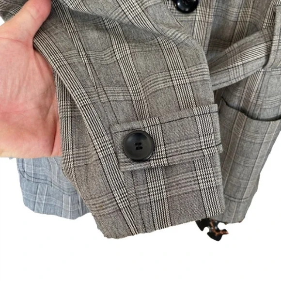 Reitmans Grey Black and White Buttoned & Belted Jacket Blazer, Size 13 - Picture 5 of 14